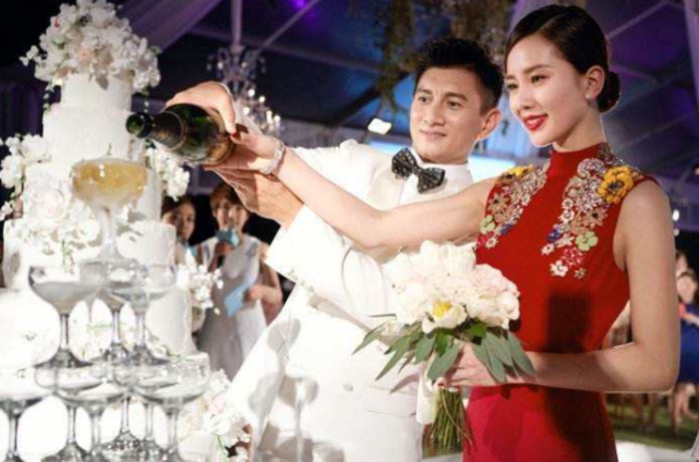 吴奇隆▲吴奇隆的5位前任，个个都是风华绝代的佳人，却为什么选了最一般的刘诗诗？