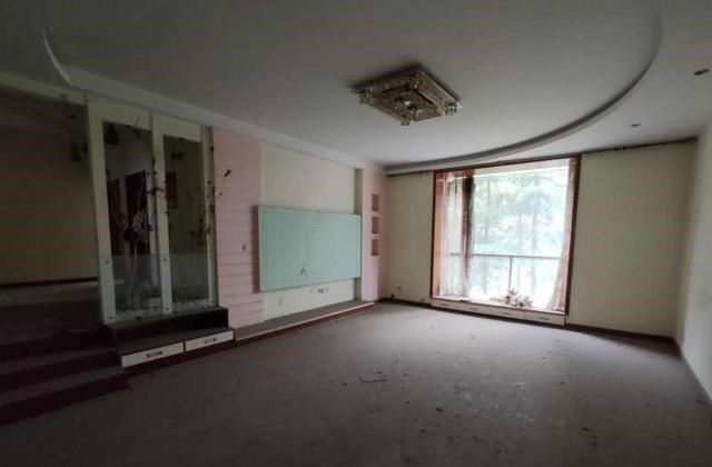 深瀑篮球 什邡市人民法院处置一套171平方的房产！53万拍卖成功