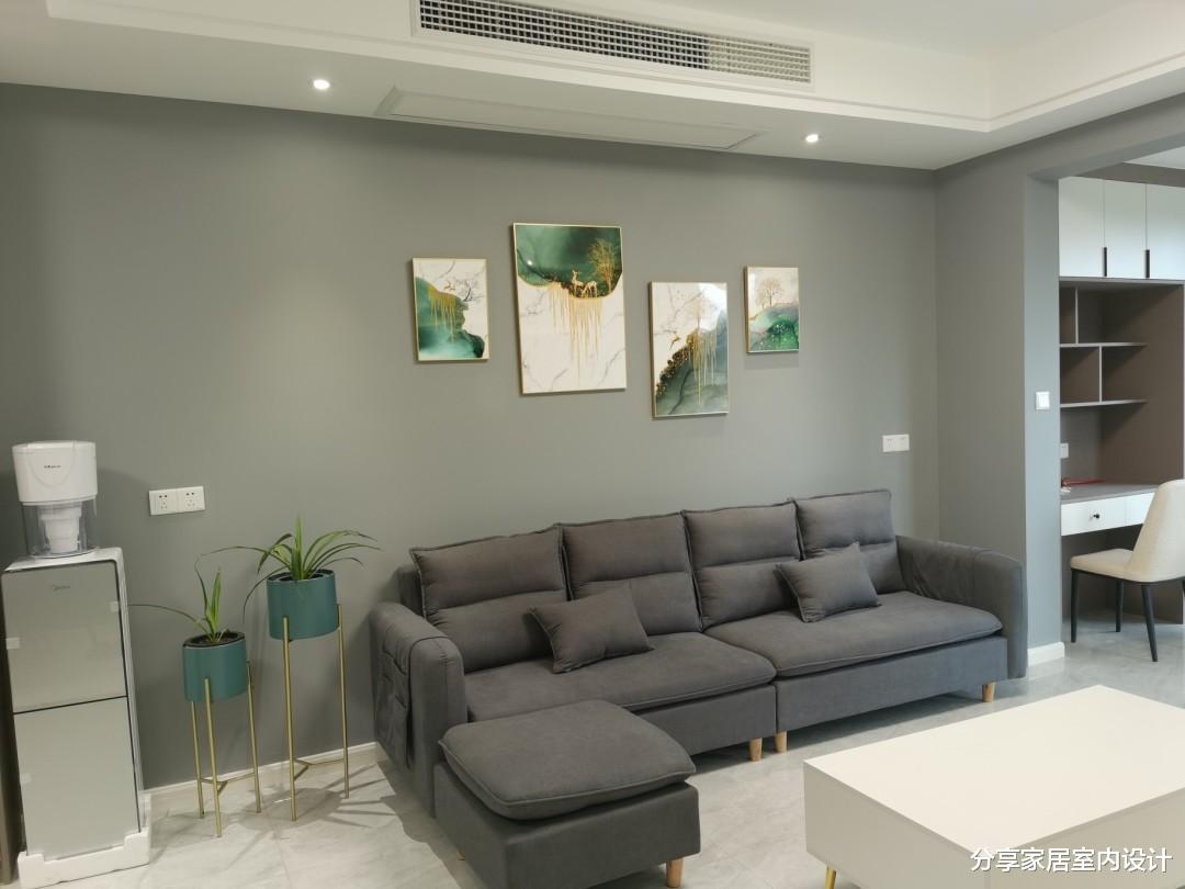 |终于装修完工，全屋打扫干净通风中，悬空电视墙非常喜欢，分享下