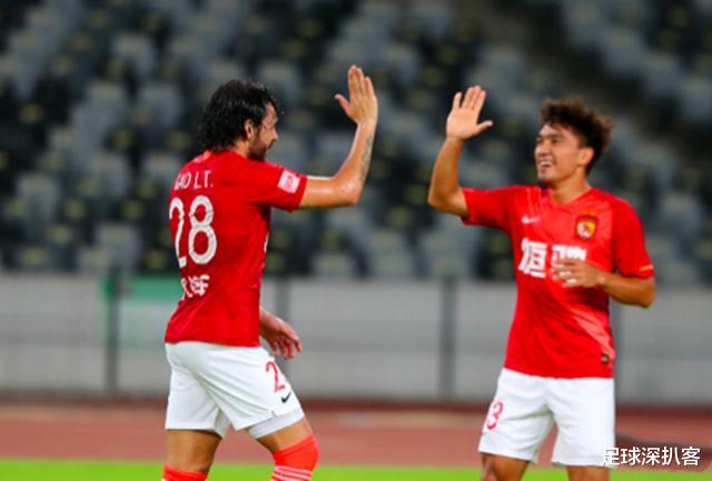 广州恒大：6块腹肌！恒大19岁新星未来可期，或能达到武磊的高度！