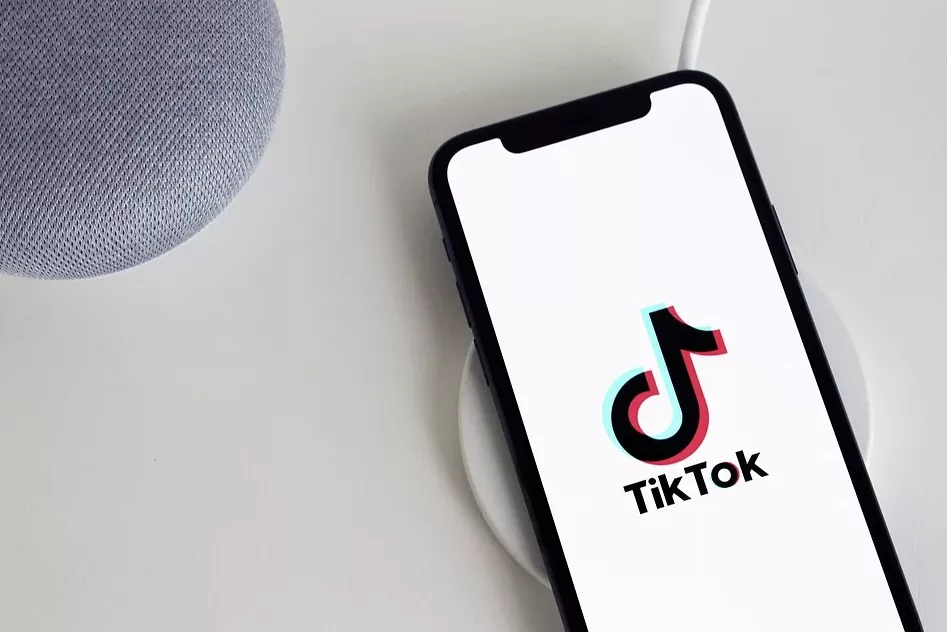 华为|遏制华为、打压Tiktok! 一道新的\柏林墙\正在建起