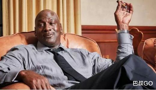 【奥尼尔】神人啊！联盟集体降薪，奥尼尔靠疫情发财，年入6000万，身家7亿