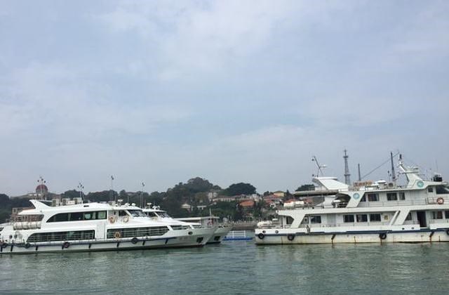 厦门|游客抱怨厦门码头太坑，本地8元外地游客35元，感觉不到公平