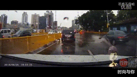 |你不是说这双鞋能穿一辈子吗?