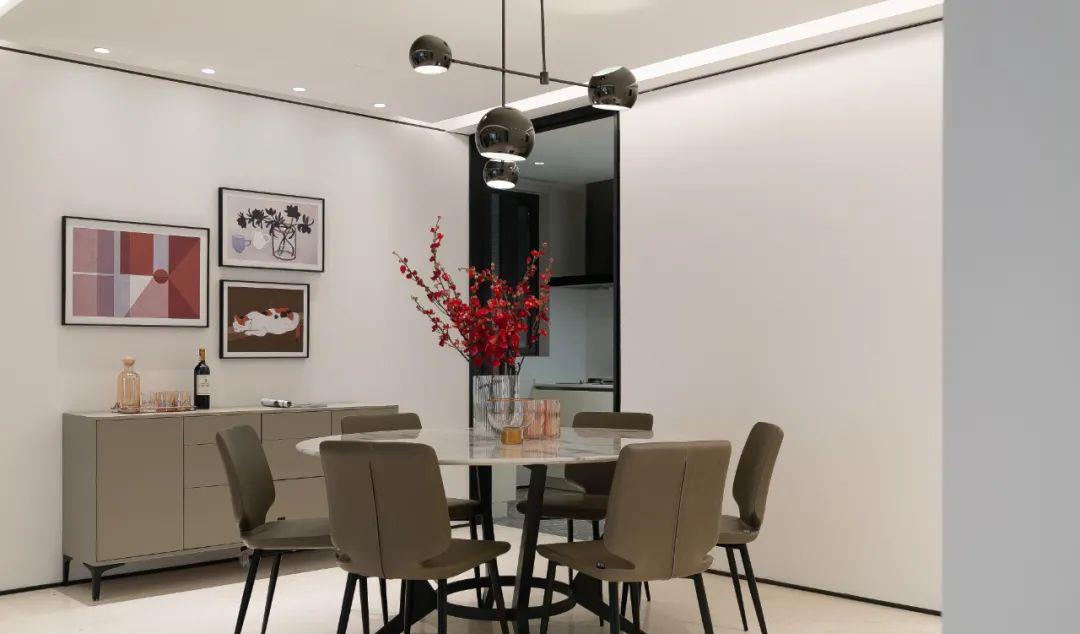 设计师|他家190㎡,坚持拆掉一面墙,入户后,被满屋的高级感吸引了