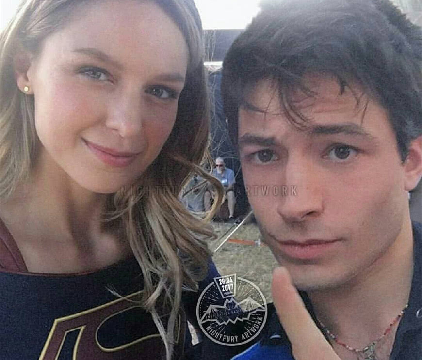 「超级英雄」那些走错片场的DC超级英雄们，锤哥与神奇女侠靠得太近了