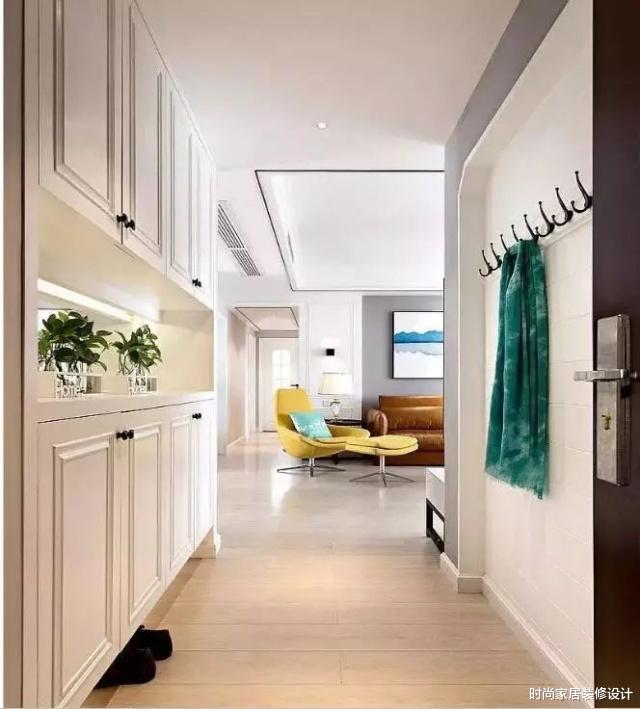 「」家里就一个玄关鞋柜，不会装别乱装，这样装既漂亮又实用！