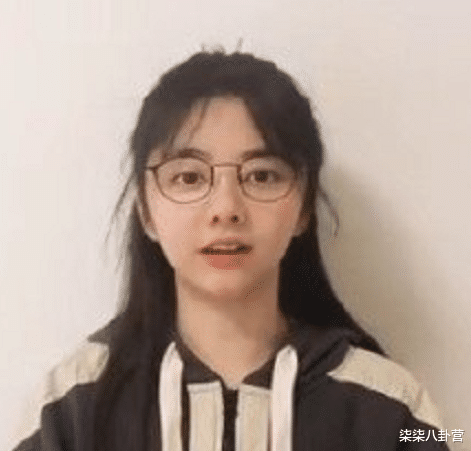 【王一博】“被困在家”的明星,王一博依旧干净,而22岁的刘昊然却像“油腻大叔”