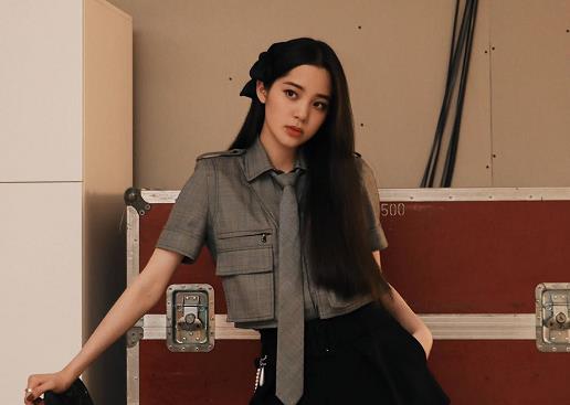 专升本|女明星上大学年龄,张子枫娜比18岁,看到赵今麦:这么早的吗?