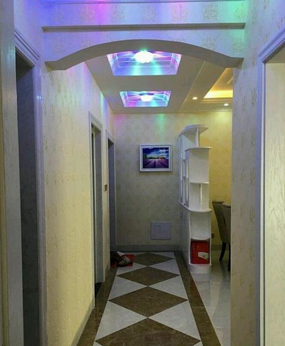 ktv▲参观表哥22万装修的新房，进门像KTV，冰箱放厕所里，我快笑喷了