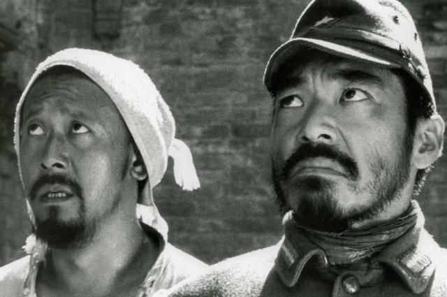 「姜文」豆瓣9.2，被禁20年，姜文最好的一部电影，比《让子弹飞》还经典