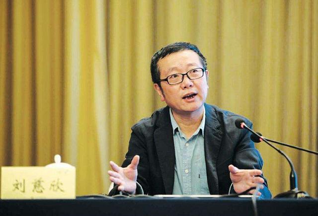 [刘慈欣]人类发现15亿光年外连续向地球发送6次神秘信号，刘慈欣：别回应