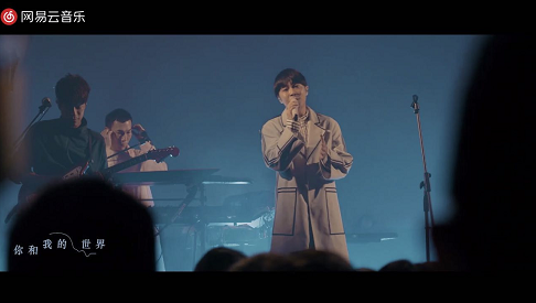 演唱会|金曲奖拿到手软的他们，复出演唱会的第一首歌我就泪目了