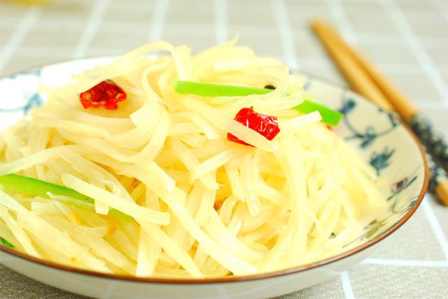 食材|它是“肠胃保护伞”，2块钱1斤，隔三差五吃1次，修护胃黏膜