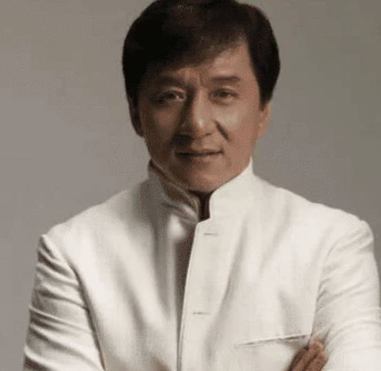 明星|拥有“私人飞机”的7大明星，最后一位全球机场任他降落