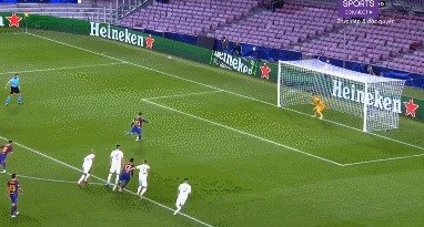 梅西|梅西爆发！点球破门踢出2大纪录，C罗被甩开，64年神迹诞生