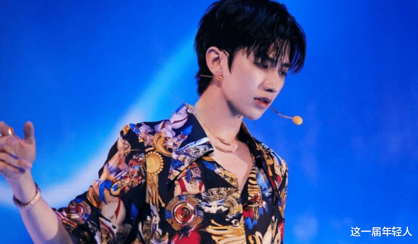 情人|蔡徐坤《情人》歌词被“魔改”,情人改成晴日,好好听歌成为难事