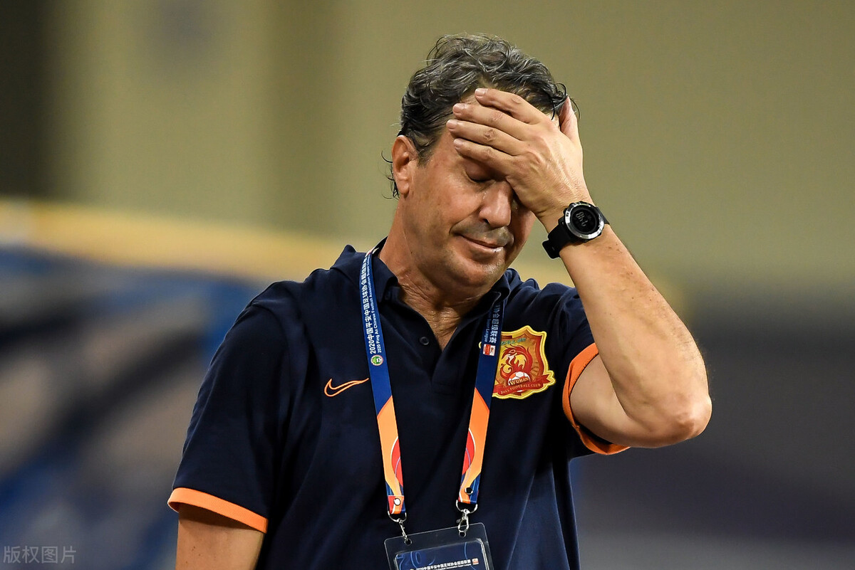 上海上港|破案了！从1-0到1-2，卓尔输球的罪魁祸首是谁？是85分钟送点的卡里索？