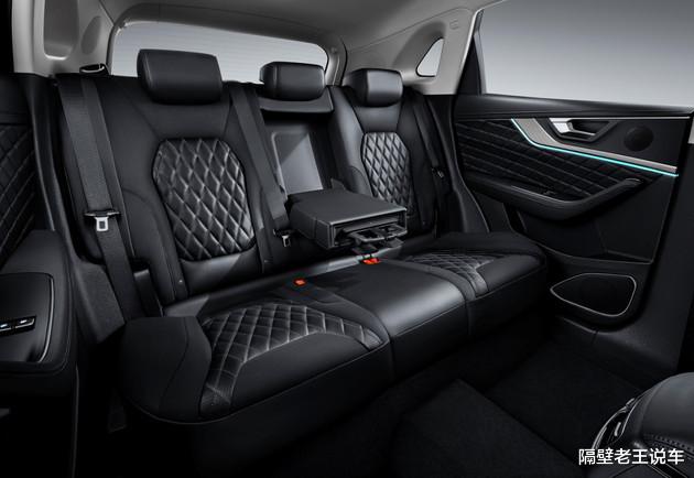 SUV|红旗SUV“顶梁柱”，实力不输奥迪Q5L，仅售18万出头，还带终身质保