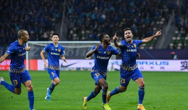 江苏苏宁|李霄鹏下课原因找到，中超黑哨原因水落石出，名嘴见解一针见血