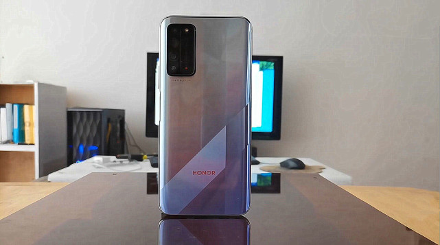 『5G』5G价格战已经打响，这四款国产机选择价值或许很高！