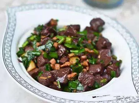 『茄子』这几道家常下饭菜，8元就搞定，比大鱼大肉好吃，十分过瘾