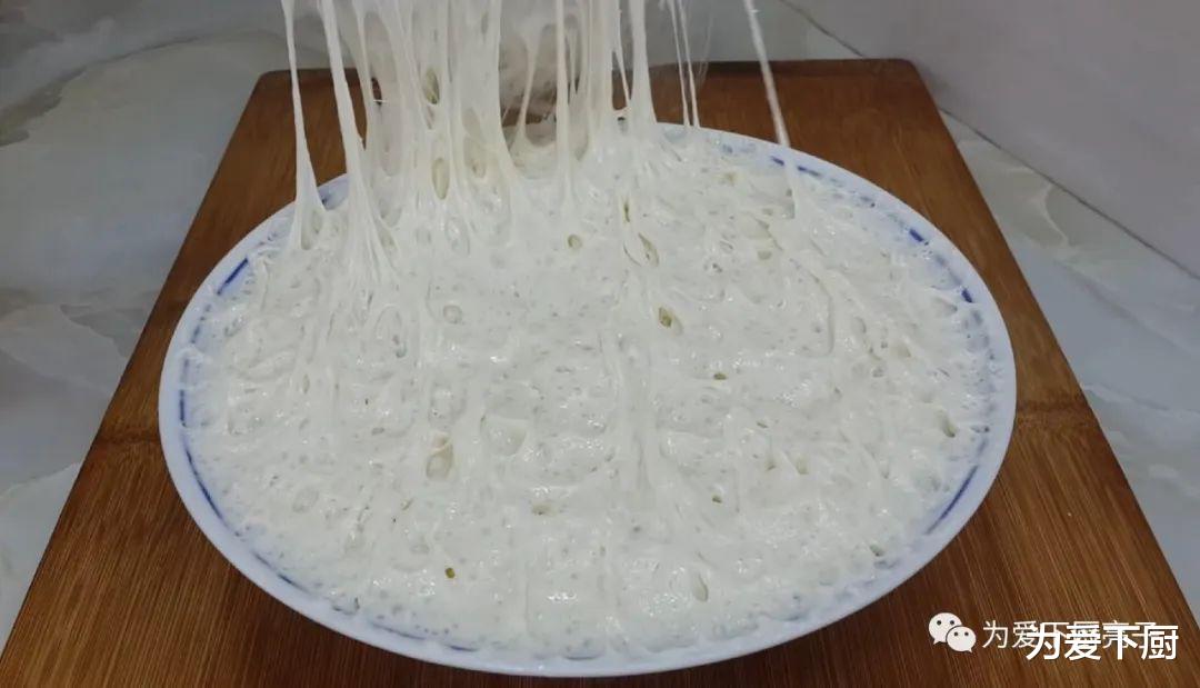 面粉■面粉这样做才好吃，加几勺白糖，外皮焦脆又营养，出锅孩子抢着吃