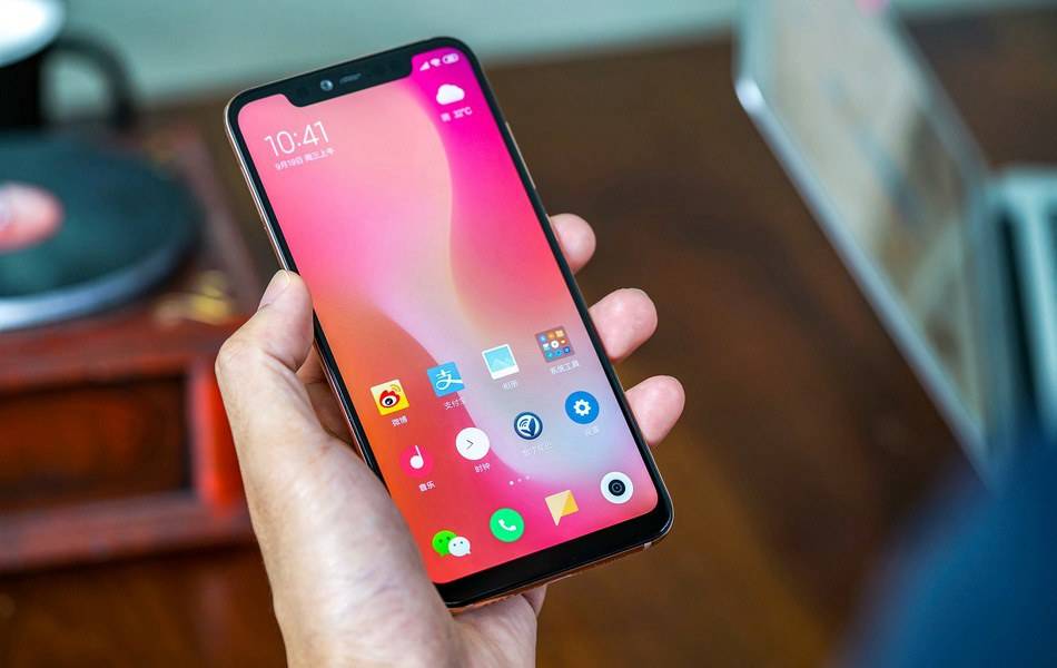 小米科技|“小米荣耀抄袭苹果真的会有好销量？”