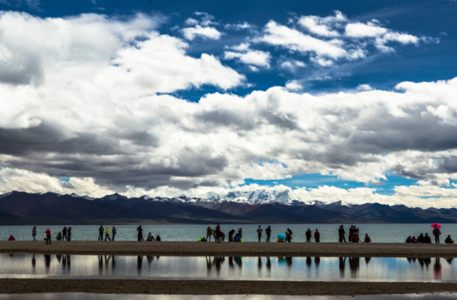 「西藏」西藏最美的景色，不是羊卓雍措湖也不是珠峰，而是这个地方