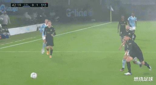 巴塞罗那|巴萨最弱一环曝光！2功勋老将拖后腿，1000万买新星救急？