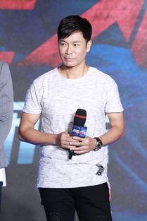 影帝|他娶了西游记中的红孩儿做妻子，又因“傻子”成影帝，今怎么样了