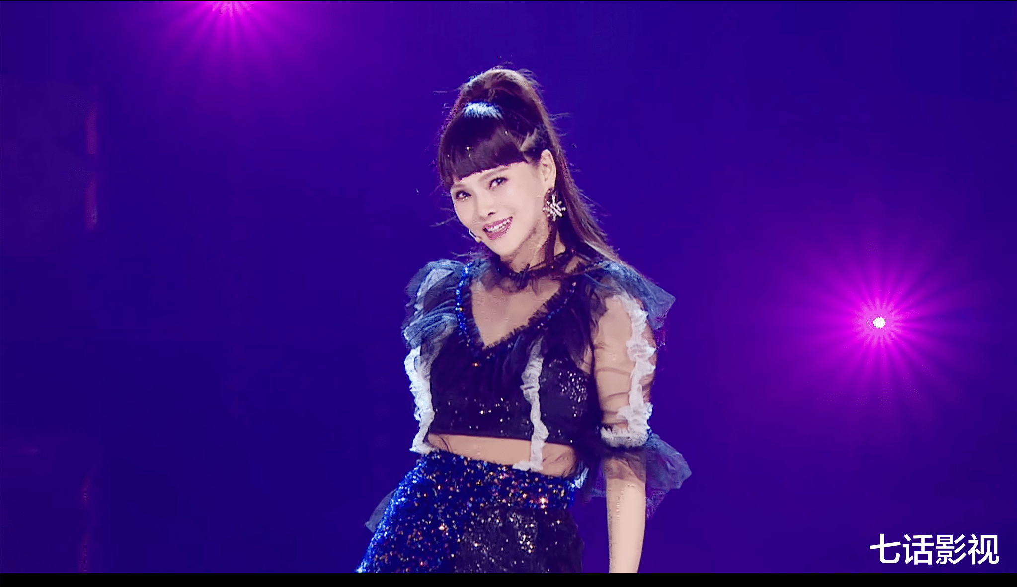 #乘风破浪的姐姐#打破焦虑！比女明星PK更好看的，是《乘风破浪的姐姐》这三股清流