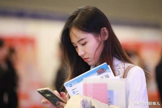 法学|大学“最坑人”的4大专业，热门只是表象，一个比一个难就业