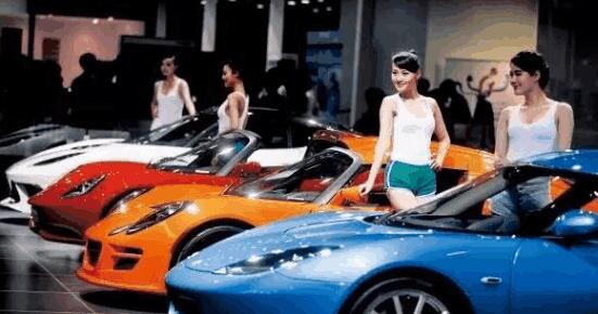 奥迪Q3：买车的时候要先看排量, 低于这个数字马上走, 要不然买错后悔三年