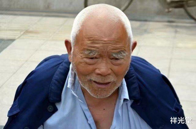 「衰老」男人4个“地方”越大，说明身体很健康，人年轻越不易衰老