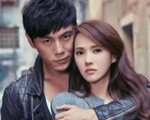 『伊能静』伊能静跳《姐姐》主题曲，秦昊舞姿比老婆还妩媚，还质疑老婆实力