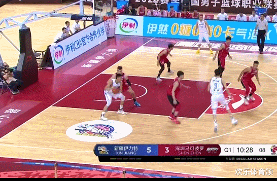 新疆男篮|23中17命中率74%！CBA今夏自由市场最大牌，能拿大合同，快谢谢周琦吧