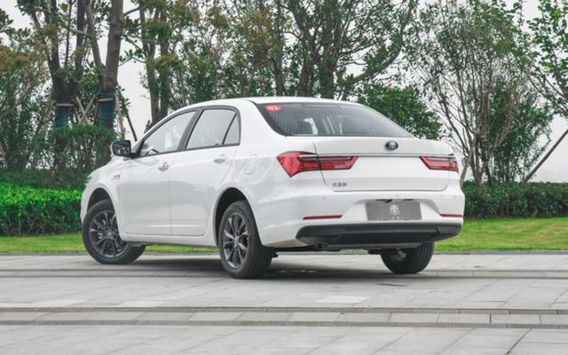 本田▲6万买什么车？丰田/本田/大众买不到，建议优先选择这3款国货精品