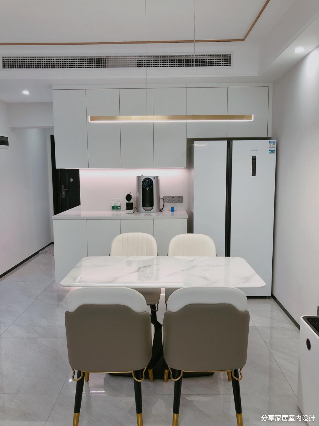 结婚|结婚六年，一家四口终于有一套新房，全屋装修简约又舒适，很幸福