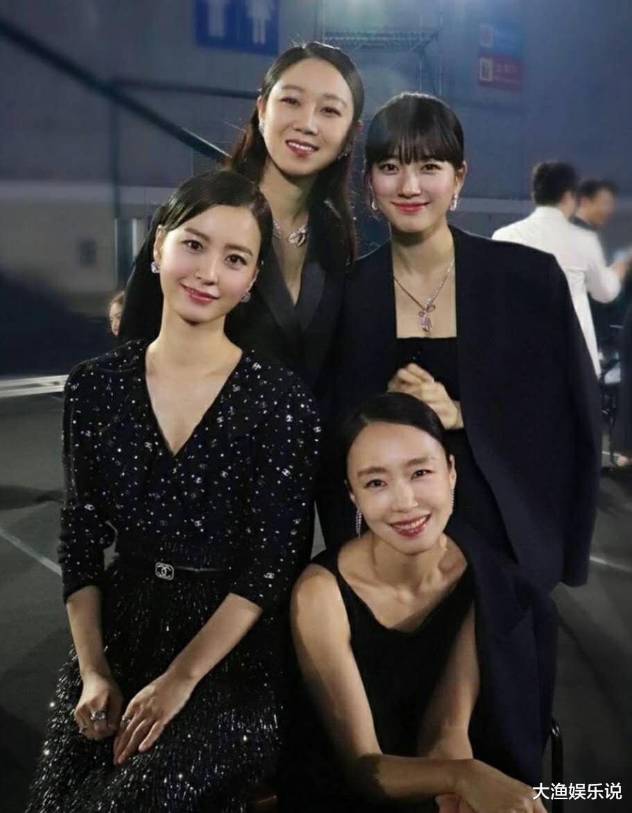 「刘在石」IU秀智配跑百想艺术大奖,刘在石再度封神,南宫珉错失视帝意难平