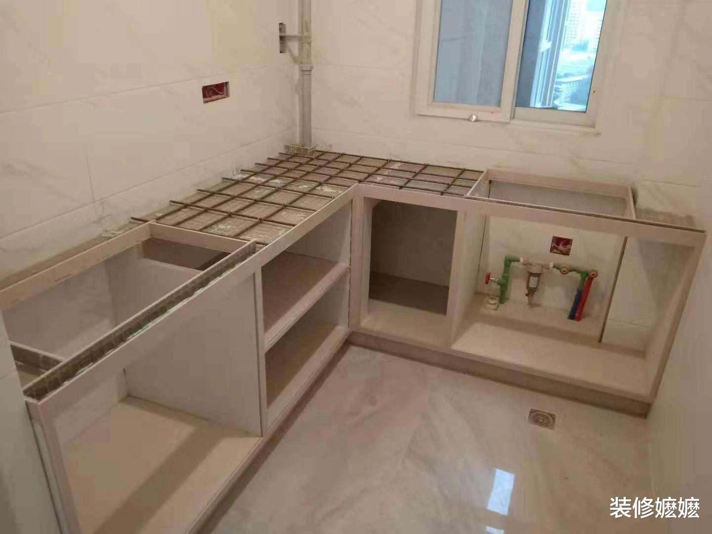 |越来越多人家里这样安装橱柜,后悔我家装错了,入住就知好处不少