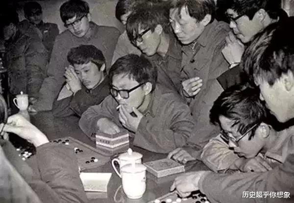 北京市：【老照片】几十年的新老照片对比，你想说什么？