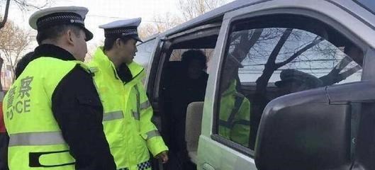 特斯拉model3|C1驾照可以开7座、8座、9座车吗？老司机说答案，后悔才知道