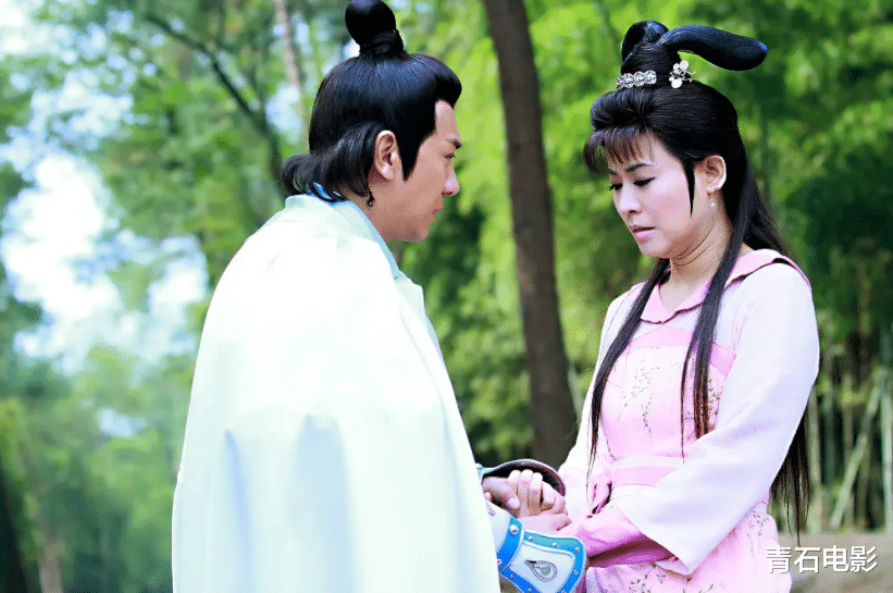 强行“扮嫩”的8大明星:刘恺威周迅上榜,有人差43岁也敢演 强行“扮嫩”的8大明星:刘恺威周迅上榜,有人差43岁也敢演