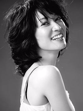 伪装者@日本女星来中国跑龙套10年，因《伪装者》成名，如今已成中国媳妇
