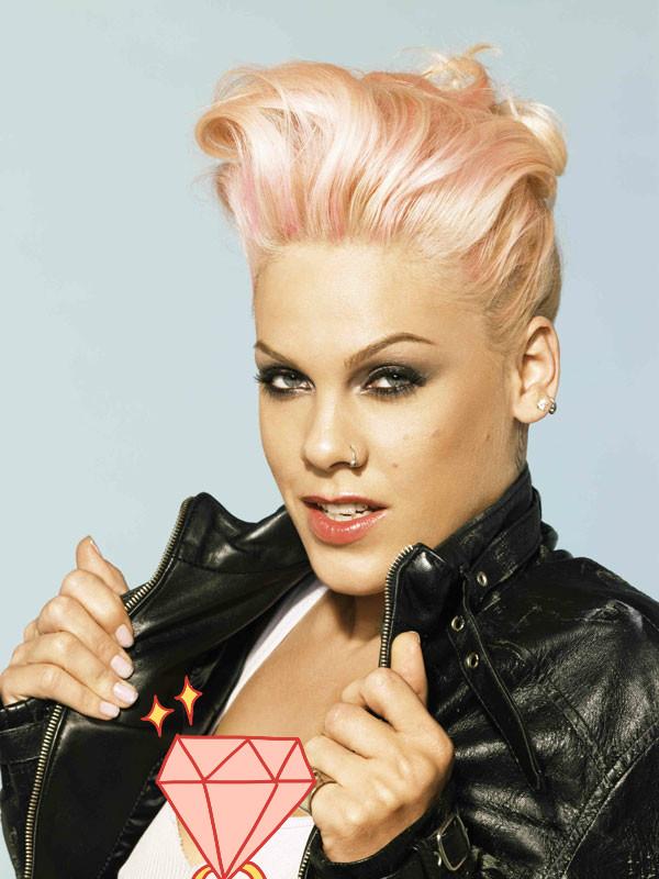 『特朗普』美国天后麦当娜新冠抗体呈阳性！至少已经被感染，本人还要出去玩