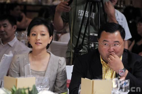 杨澜|有种“偏心”叫杨澜儿女，上帝吻了儿子的脸庞，却忘给女儿留扇窗