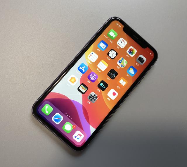 【苹果】目前苹果最值得买的3部手机,最后一款价格很良心