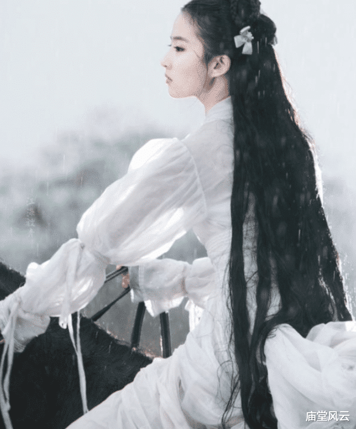娱乐圈|刘亦菲版小龙女“雨中骑马戏”为何被删?剧照流出:未满18请闭眼