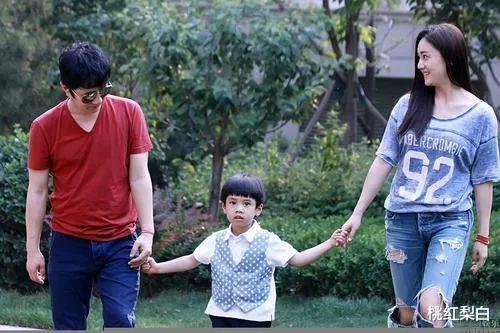 李准|知名女星捧高踩低败光路人缘,果然,出来混迟早都是要还的!